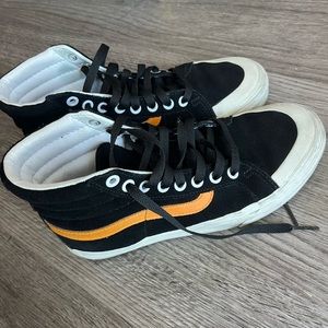vans sk8 hi orange & black